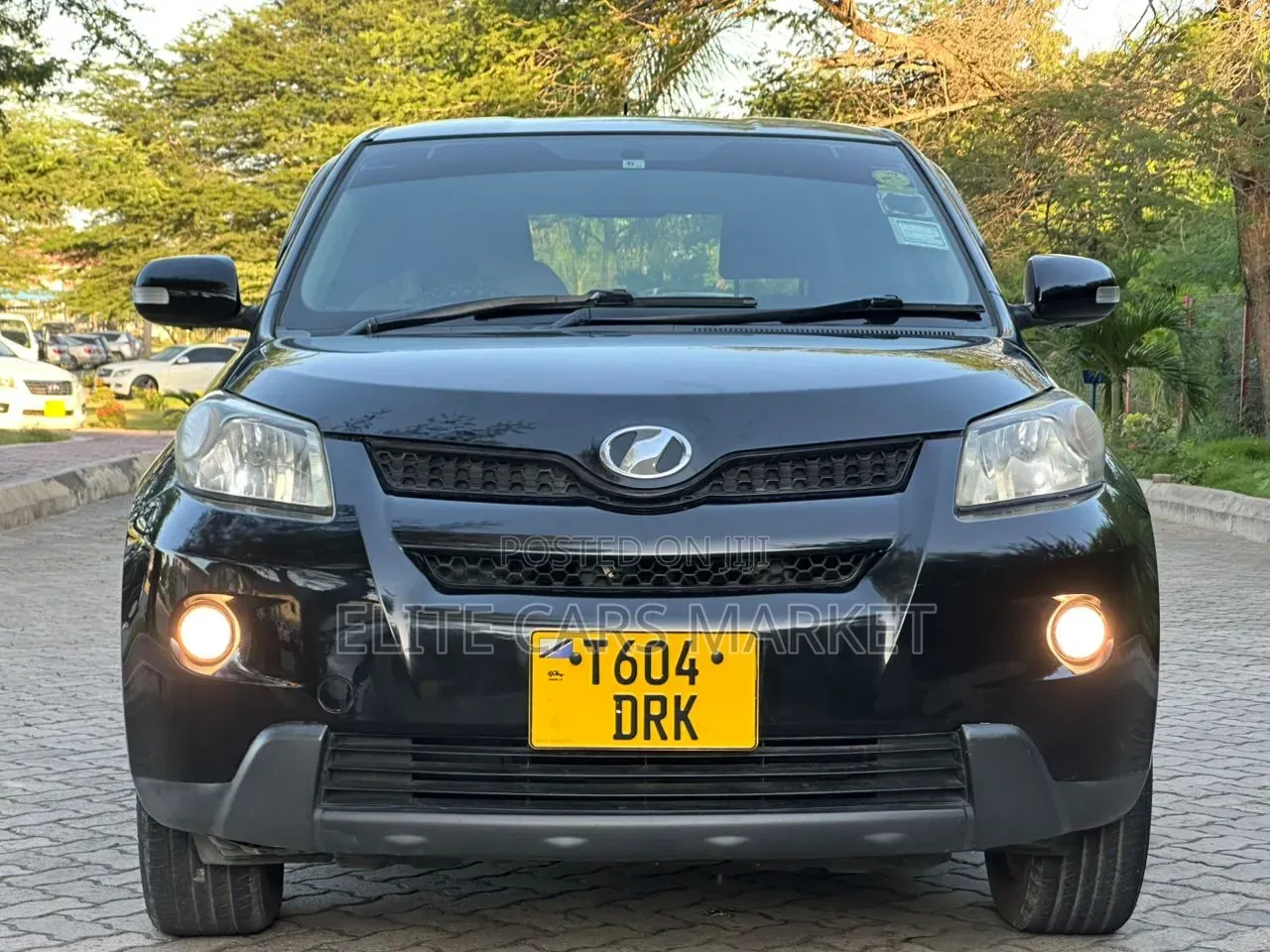 Toyota IST 2010 Black