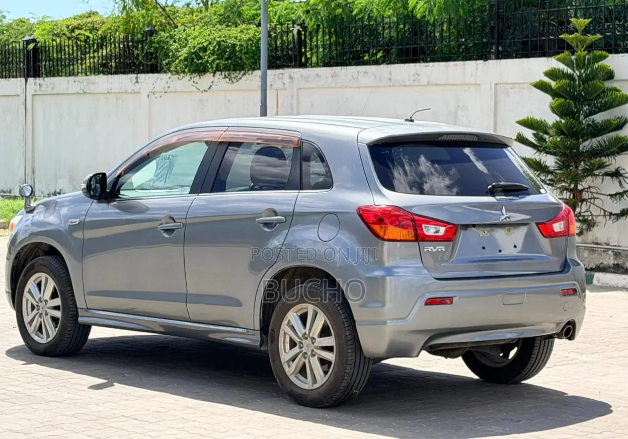 Mitsubishi RVR 2010 Gray