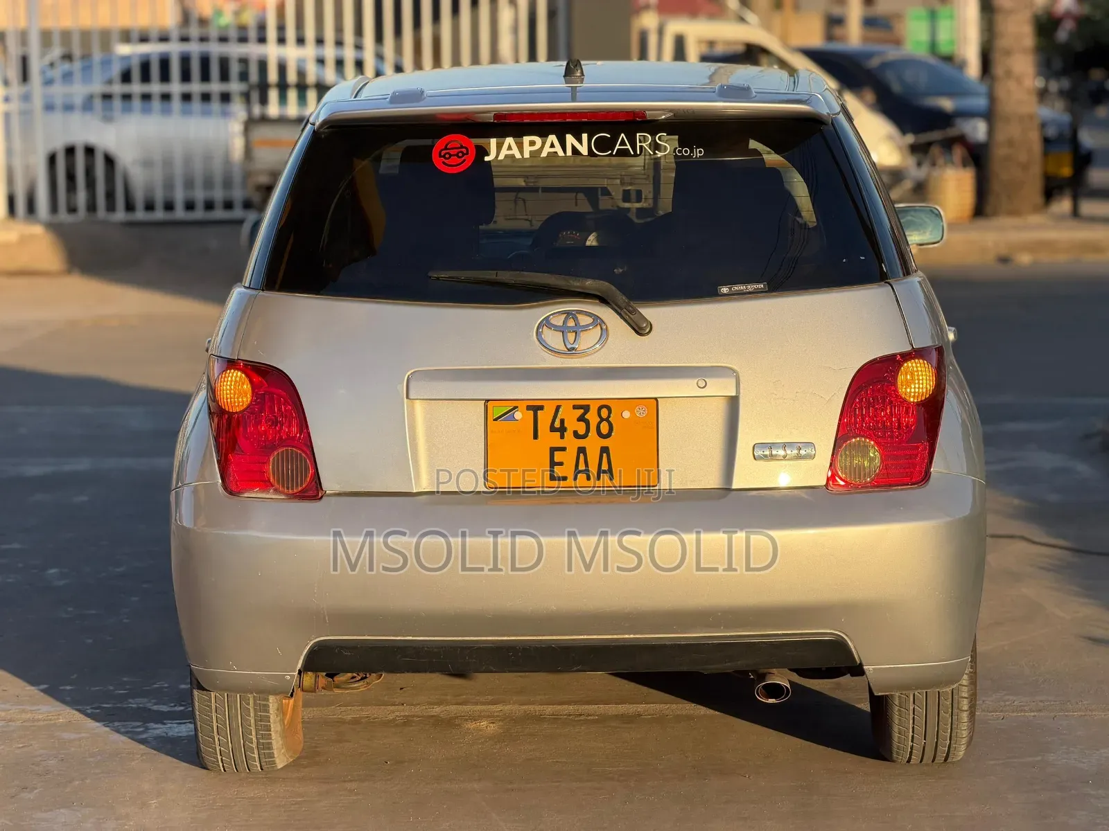 Toyota IST 2004 Silver