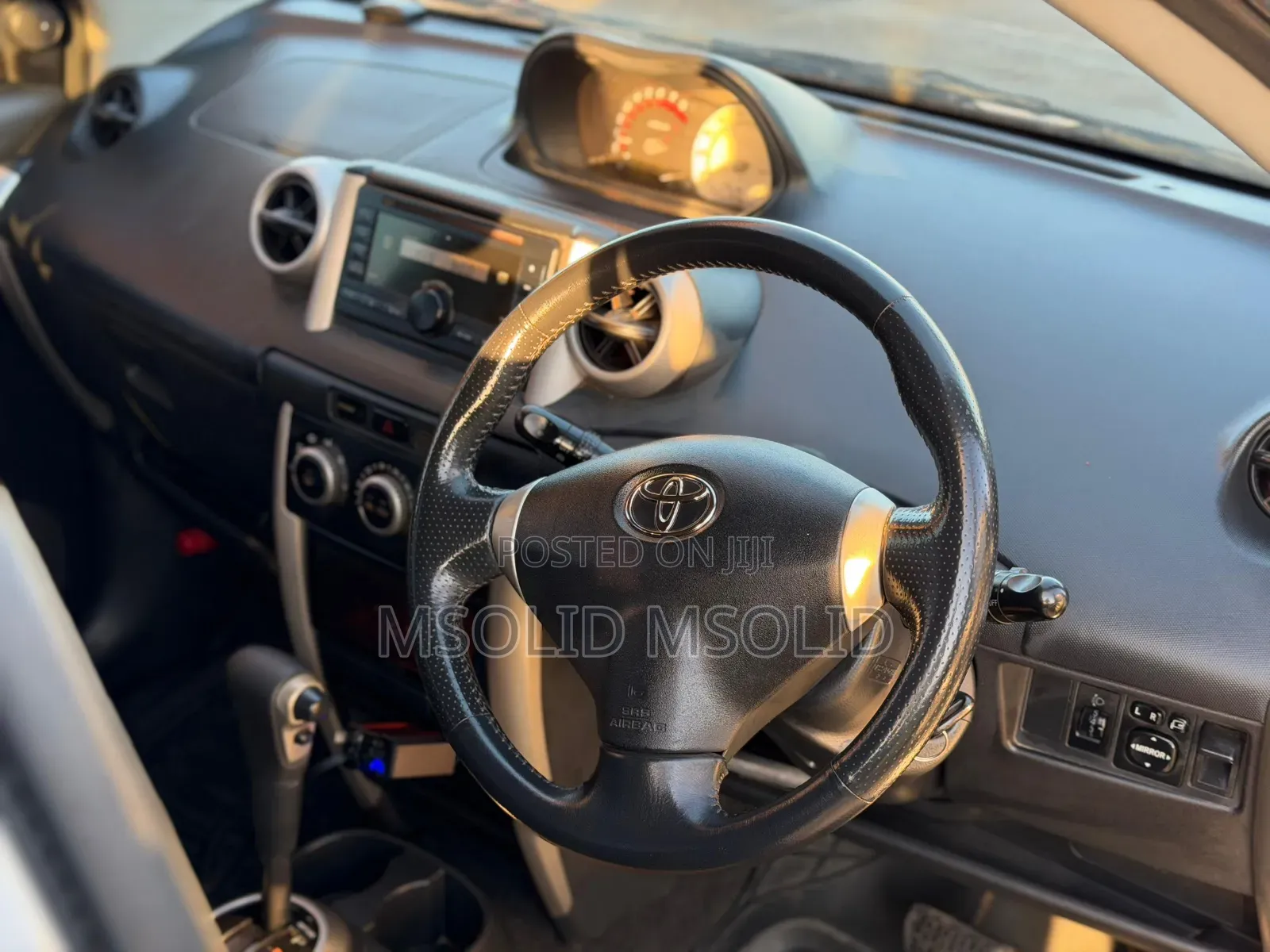 Toyota IST 2004 Silver