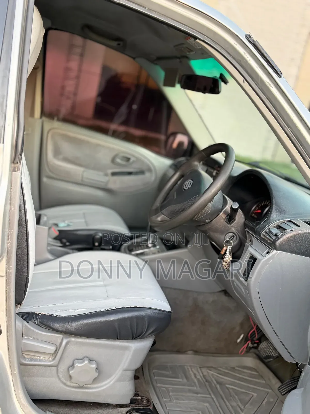 Suzuki Escudo 2006 Silver