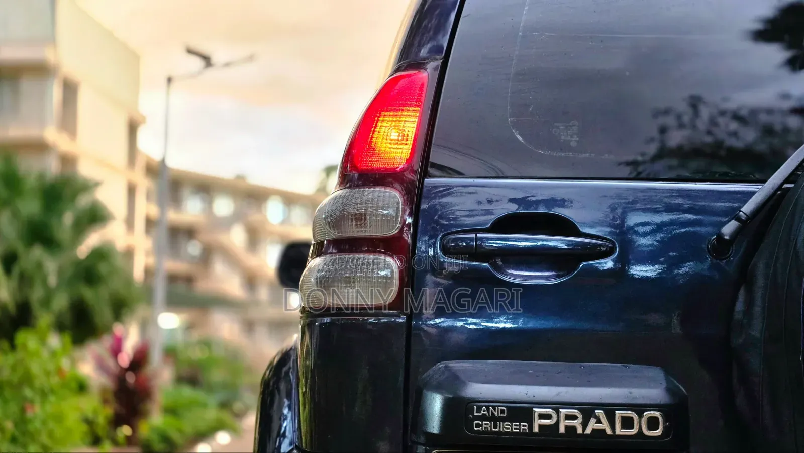 Toyota Land Cruiser Prado 2003 Black