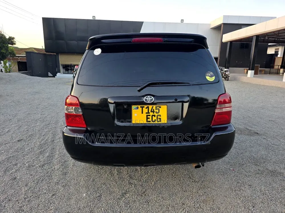 Toyota Kluger 2005 Black