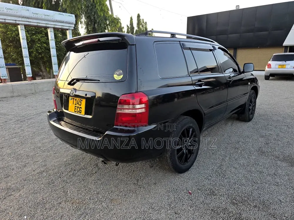 Toyota Kluger 2005 Black