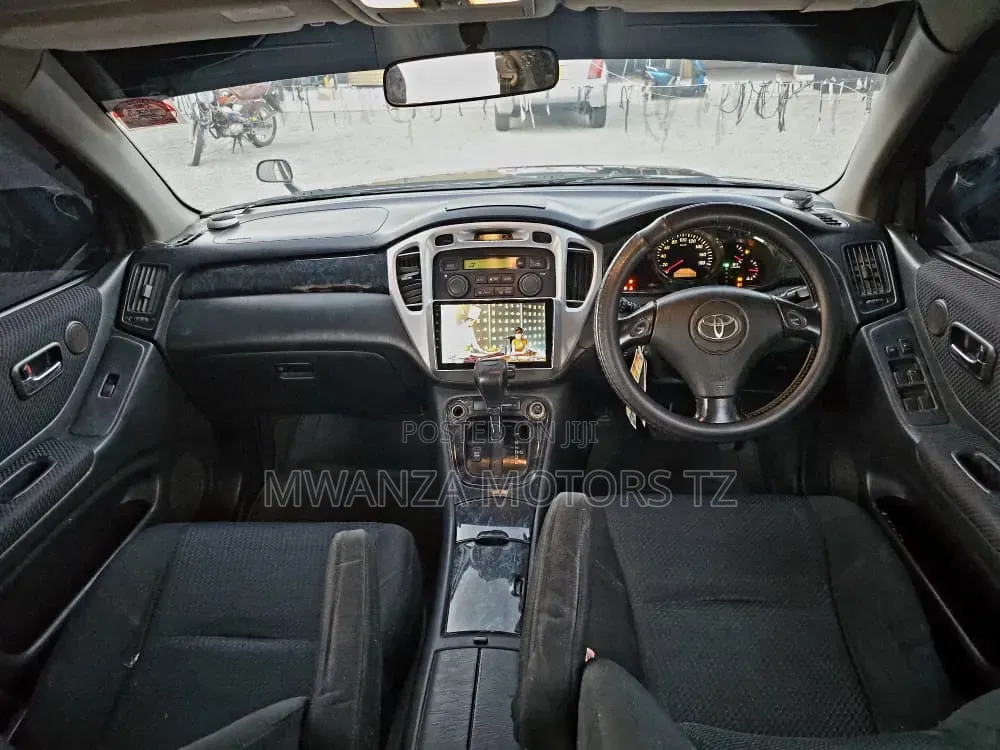 Toyota Kluger 2005 Black