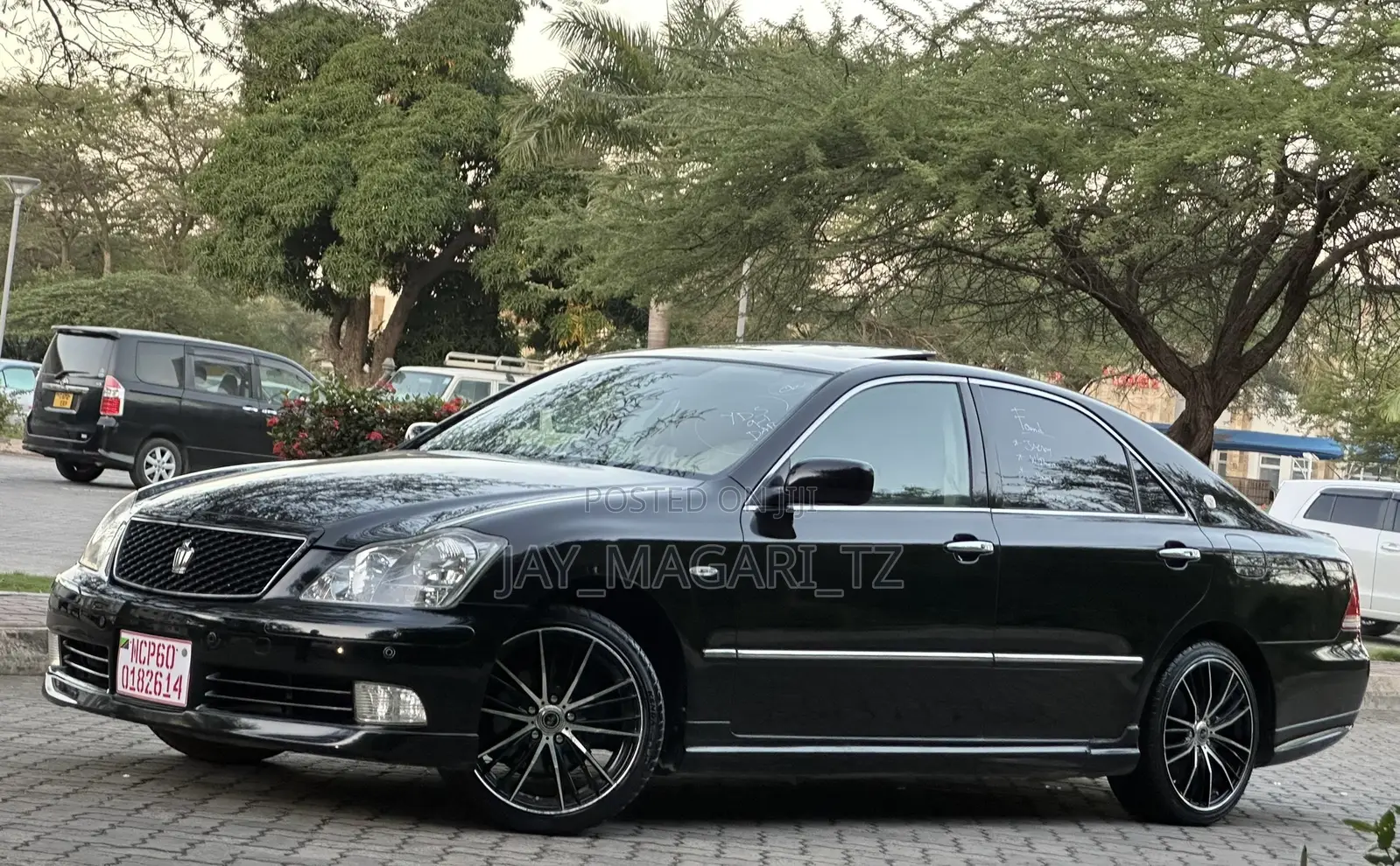Toyota Crown Royale 2005 Black