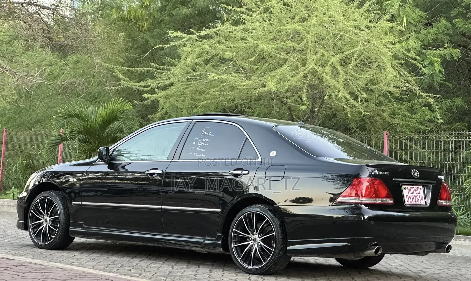 Toyota Crown Royale 2005 Black