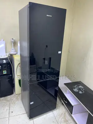 Hisense Fridge 270l Yenye Kioo Mbele