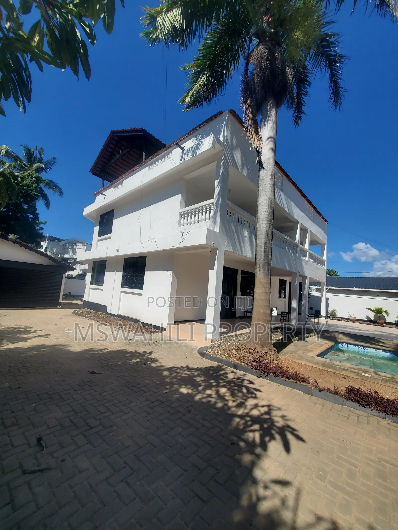 5bdrm House in Masaki for rent