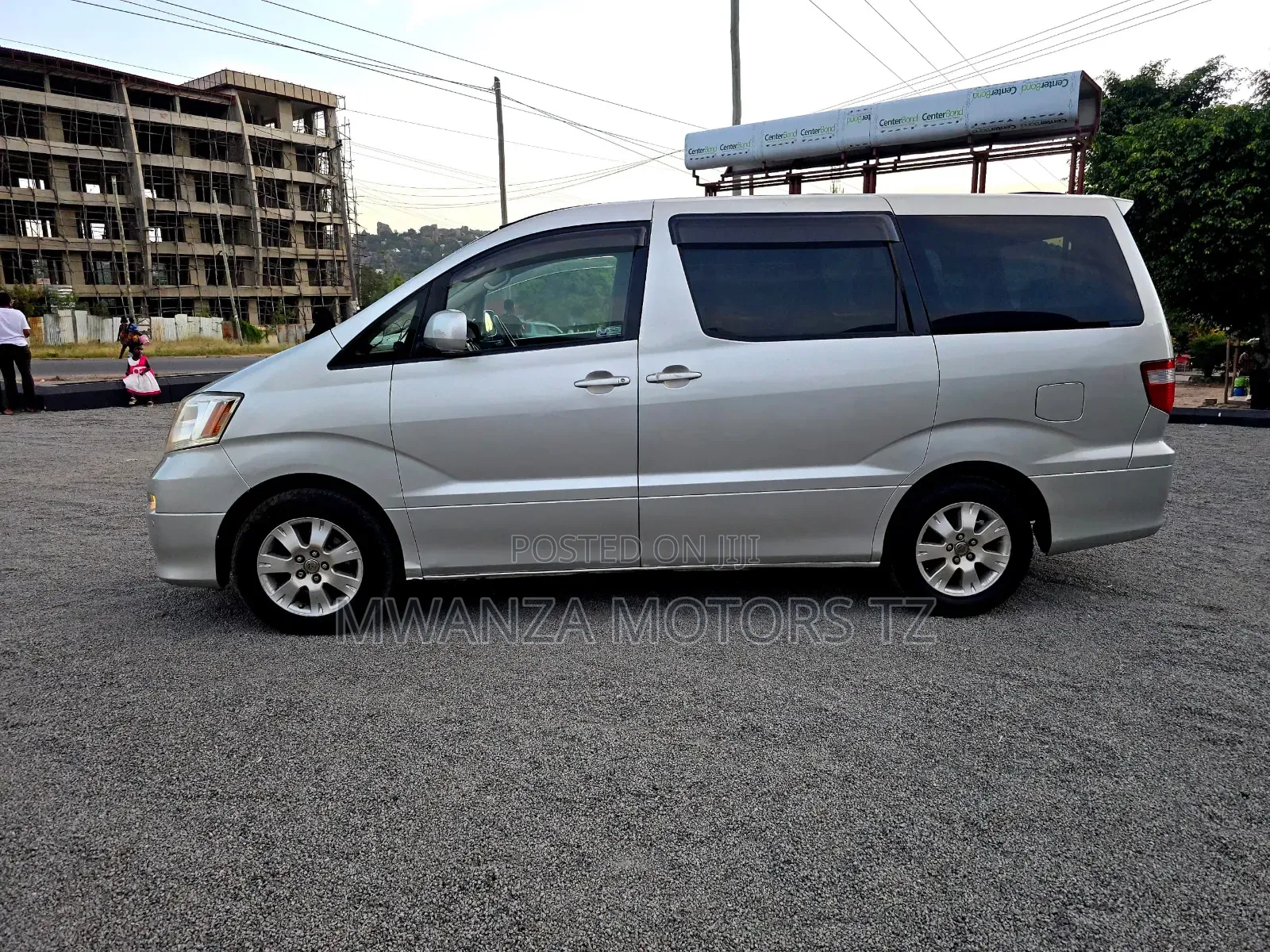 Toyota Alphard 2004 Silver