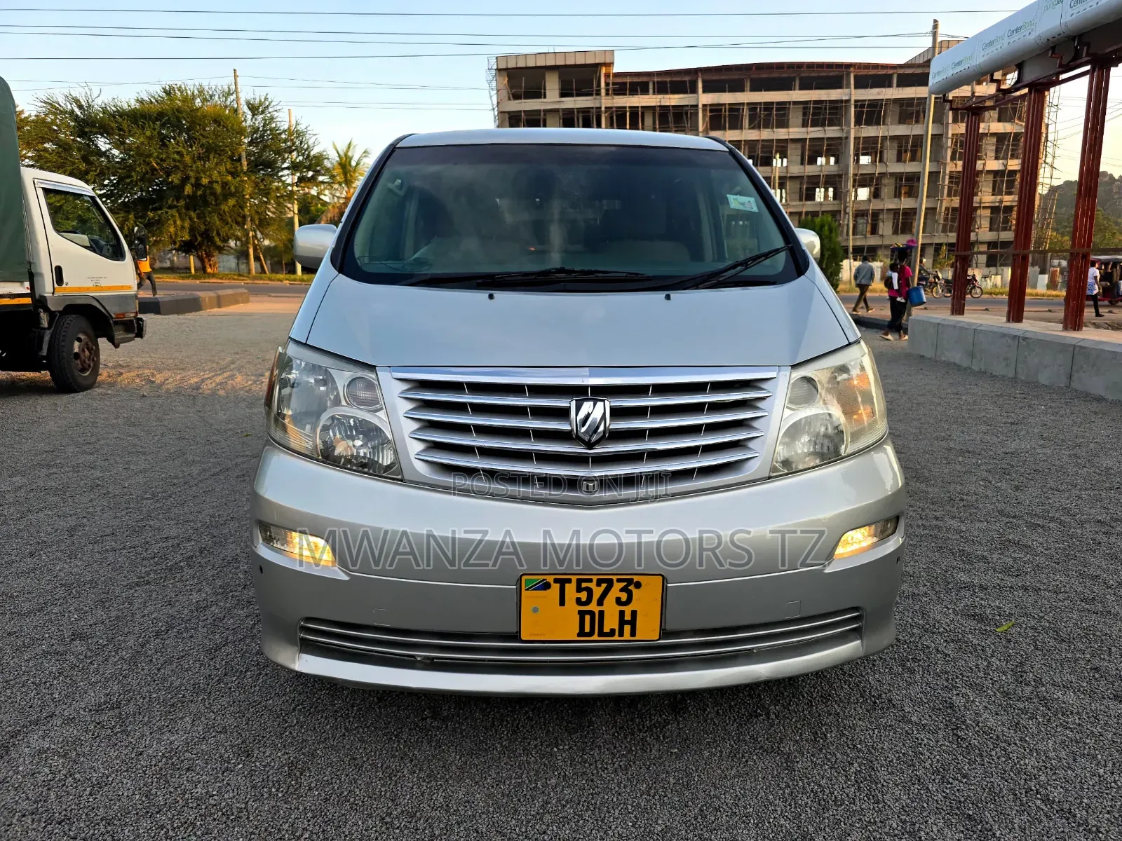 Toyota Alphard 2004 Beige