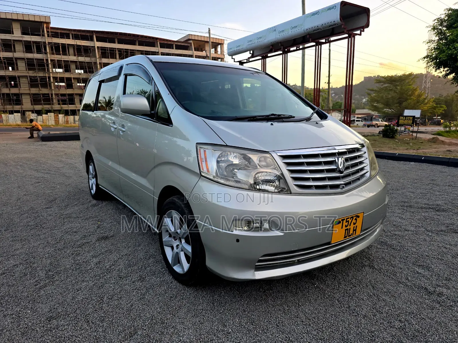 Toyota Alphard 2004 Beige