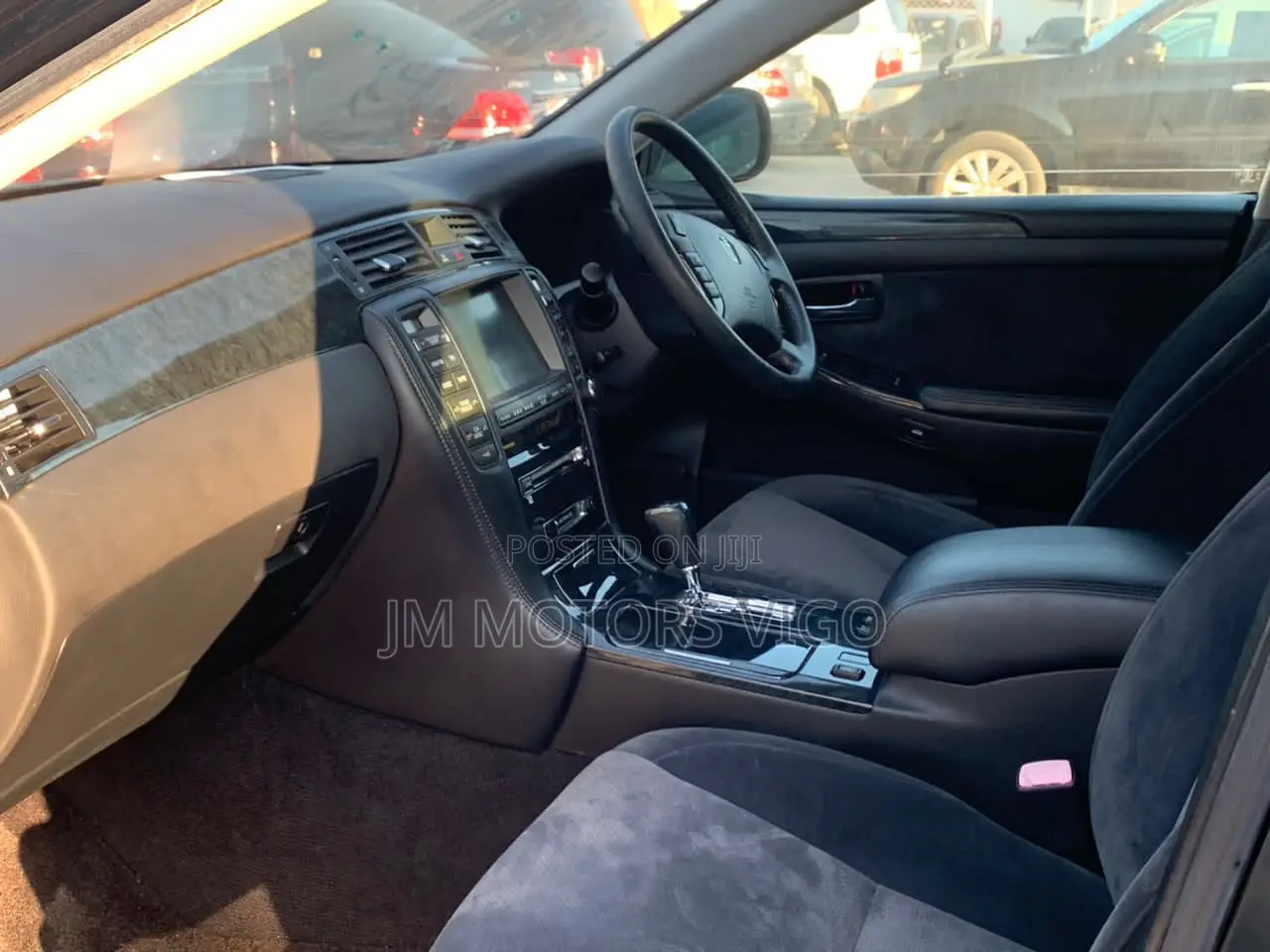 Toyota Crown 2005 Black