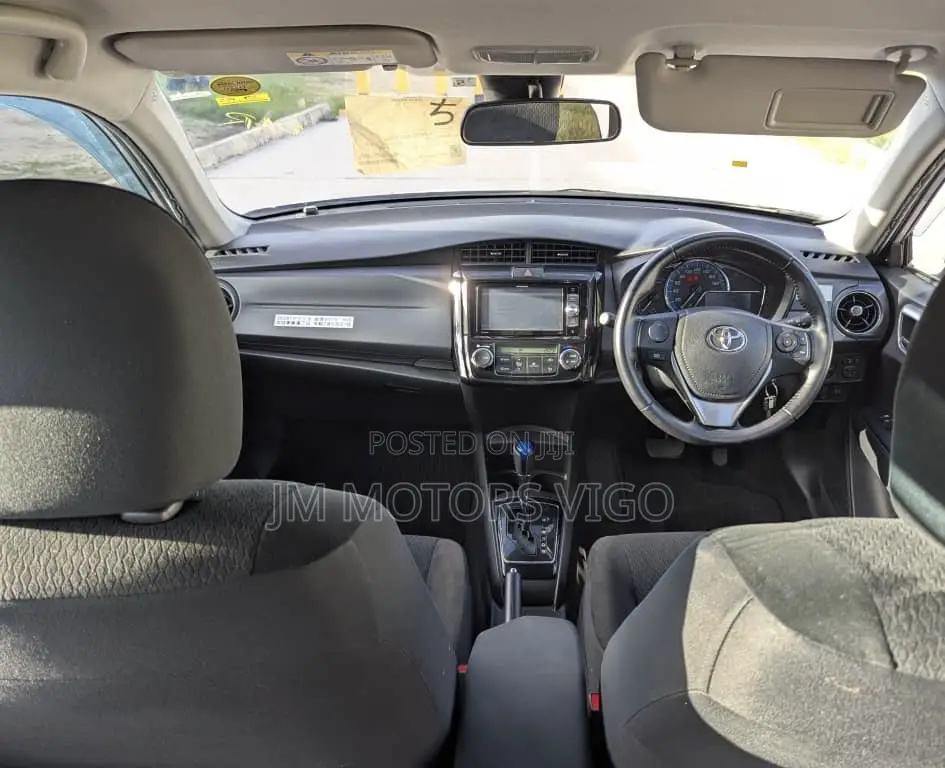 Toyota Axio 2016 Silver