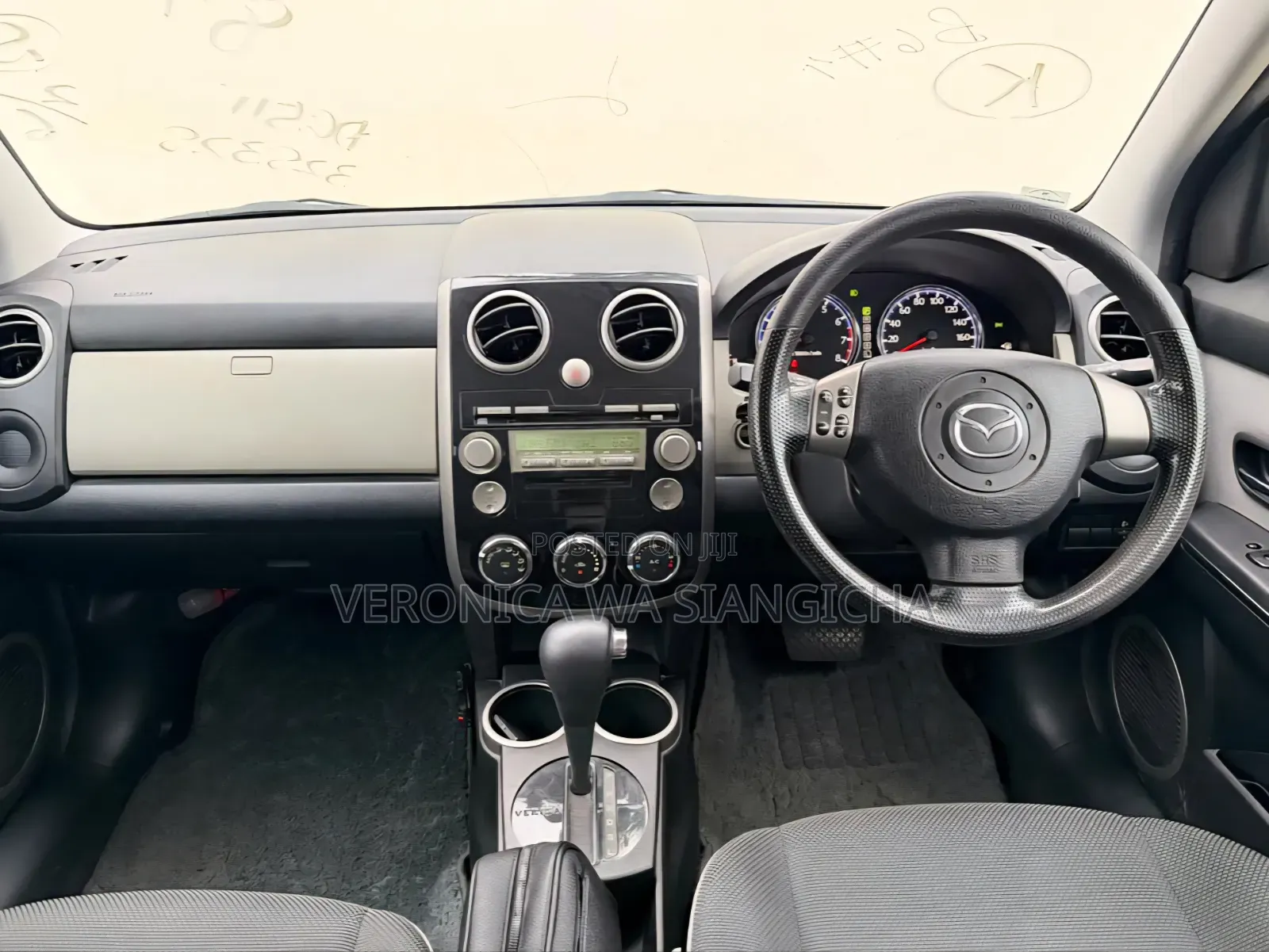 Mazda Verisa 2009