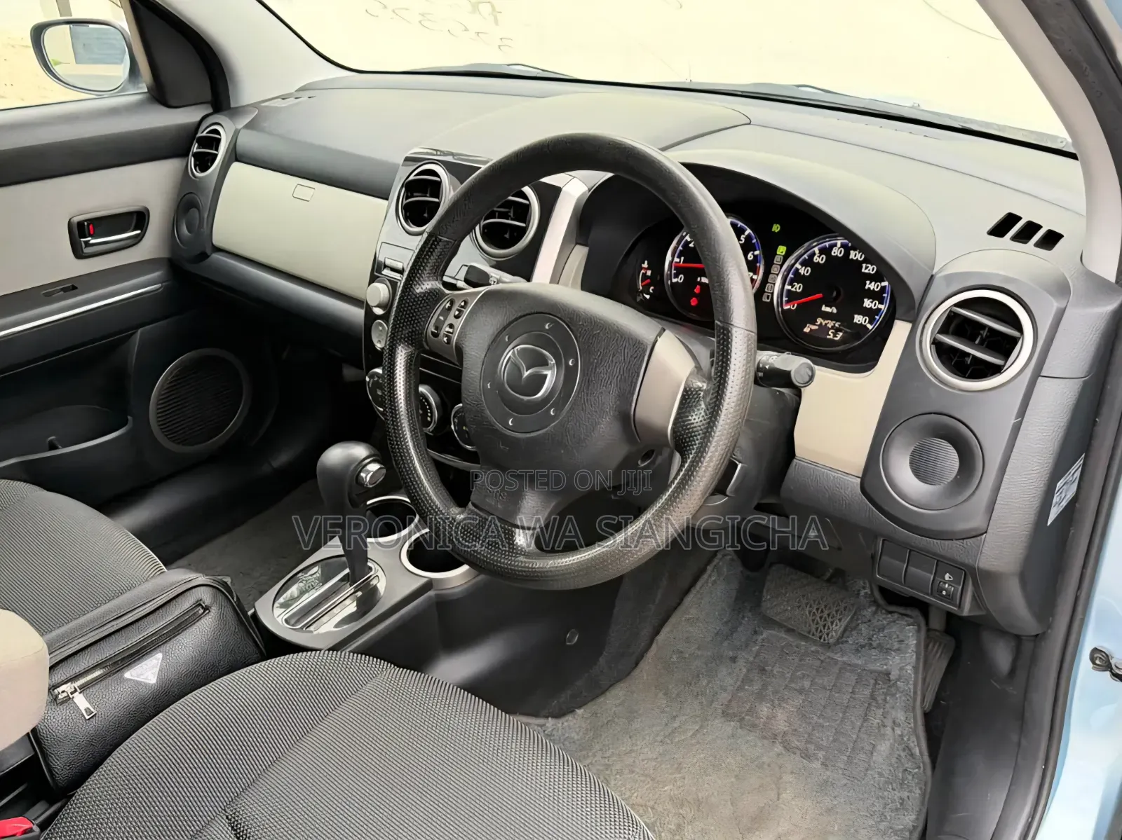 Mazda Verisa 2009
