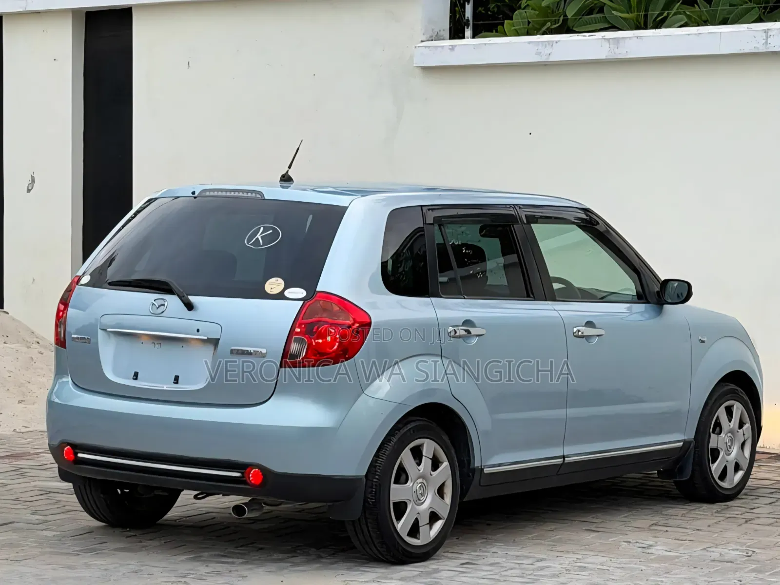 Mazda Verisa 2009