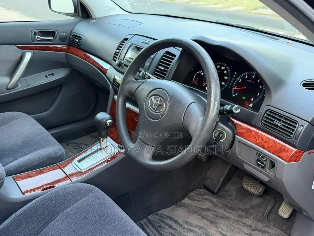Toyota Premio 2004 Black