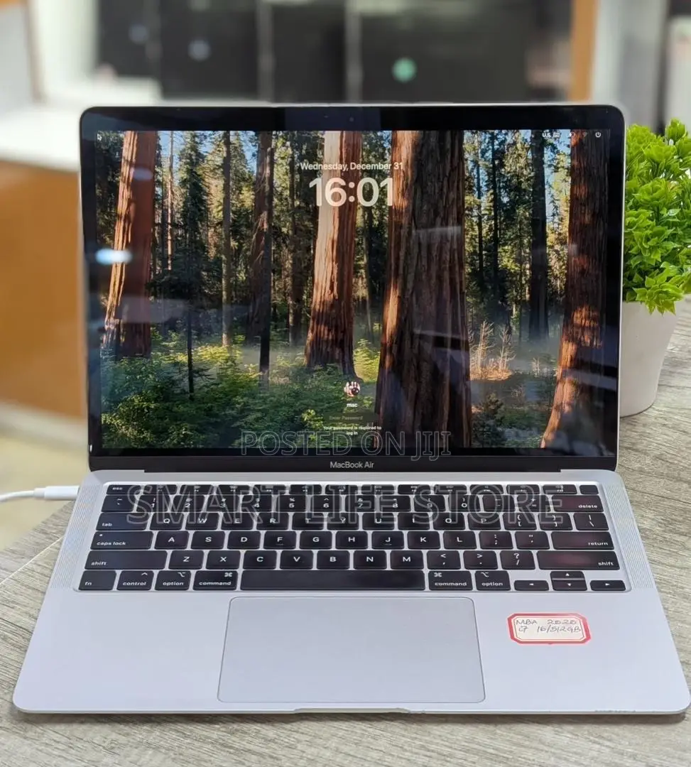 New Laptop Apple MacBook Air 2020 M1 16GB Intel Core i7 SSD 512GB