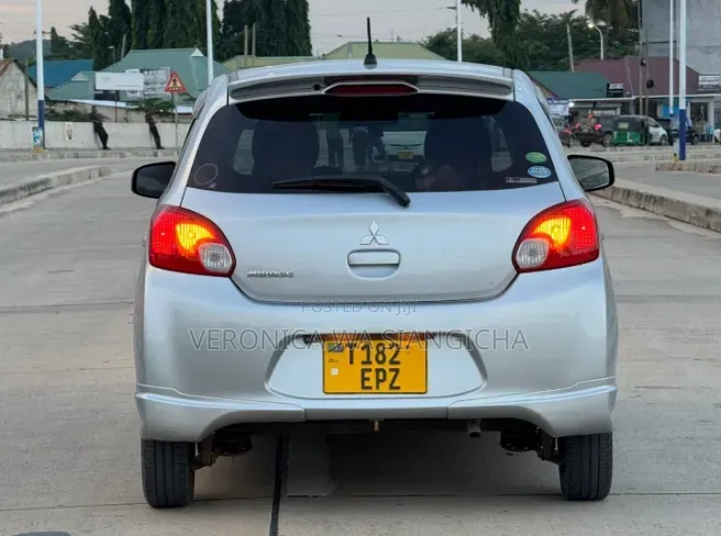 Mitsubishi Mirage 2014 Silver
