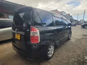 Toyota Noah 2008 Black