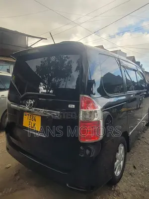 Toyota Noah 2008 Black