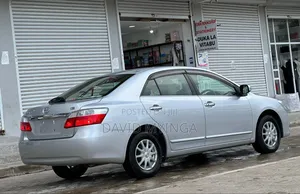 Toyota Premio 2010 Silver