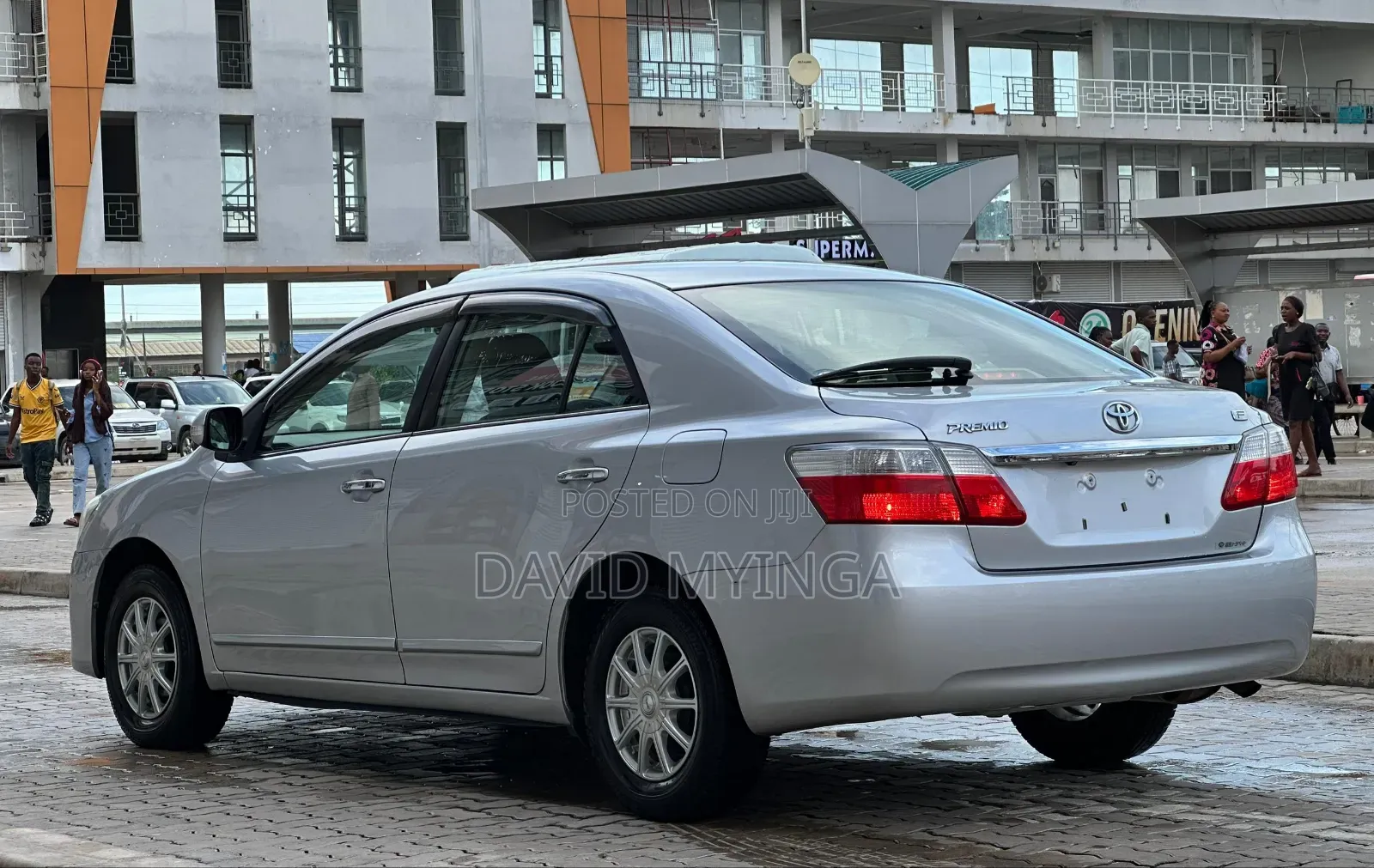 Toyota Premio 2010 Silver