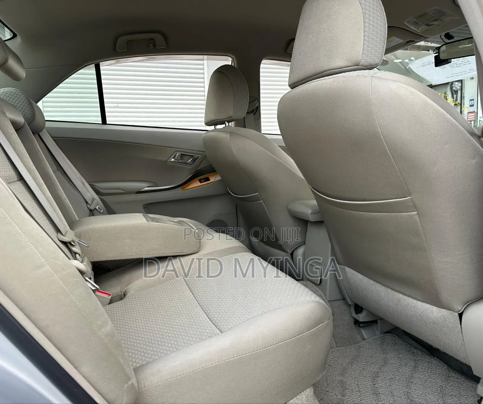 Toyota Premio 2010 Silver