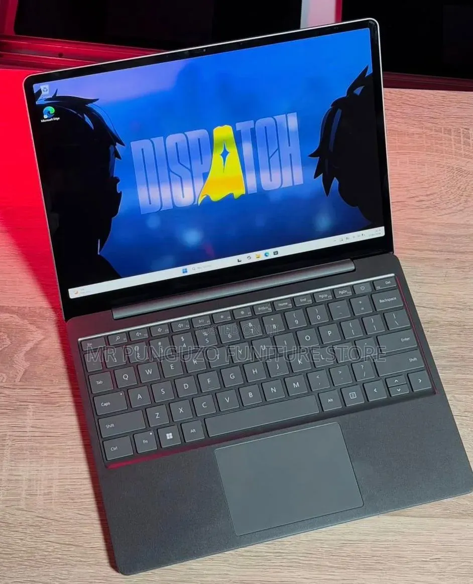 New Laptop Microsoft Surface Laptop 2 8GB Intel Core i5 SSD 256GB