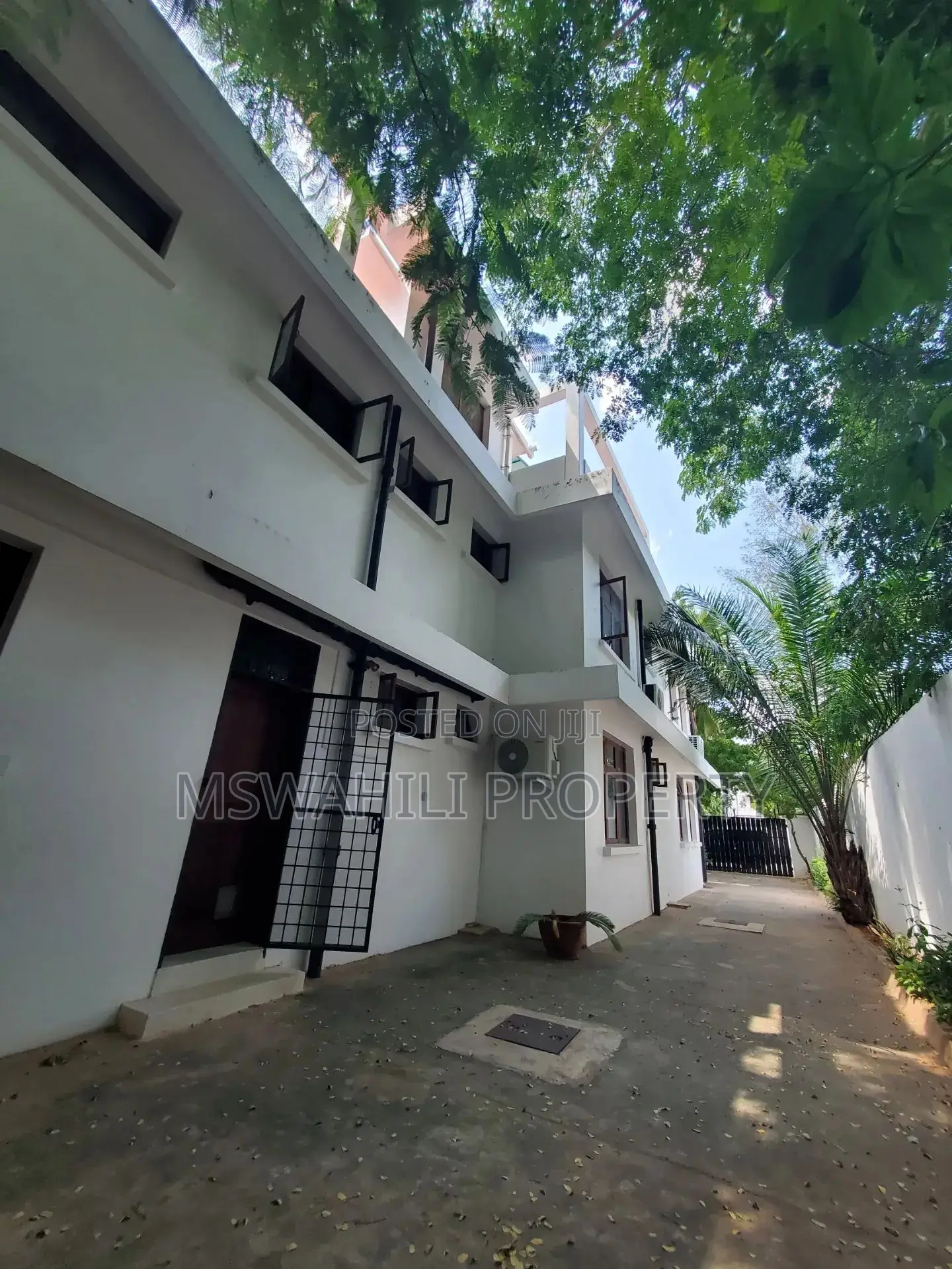 4bdrm House in Masaki for rent