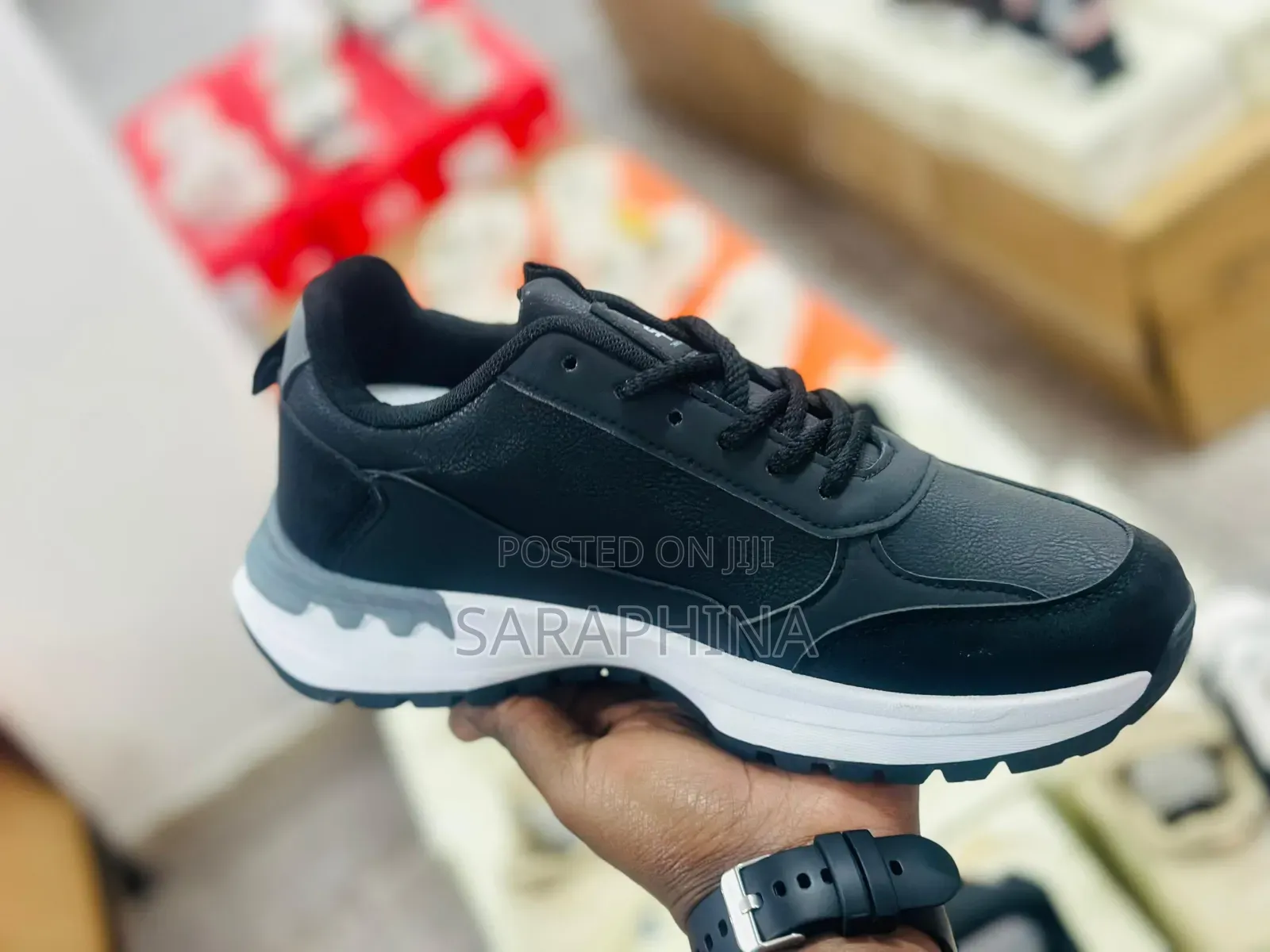 Sneakers Kali Za Kiume Soft Soul