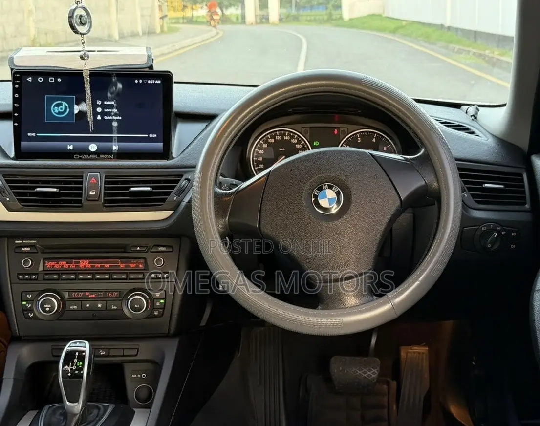 BMW X1 2012 Pearl