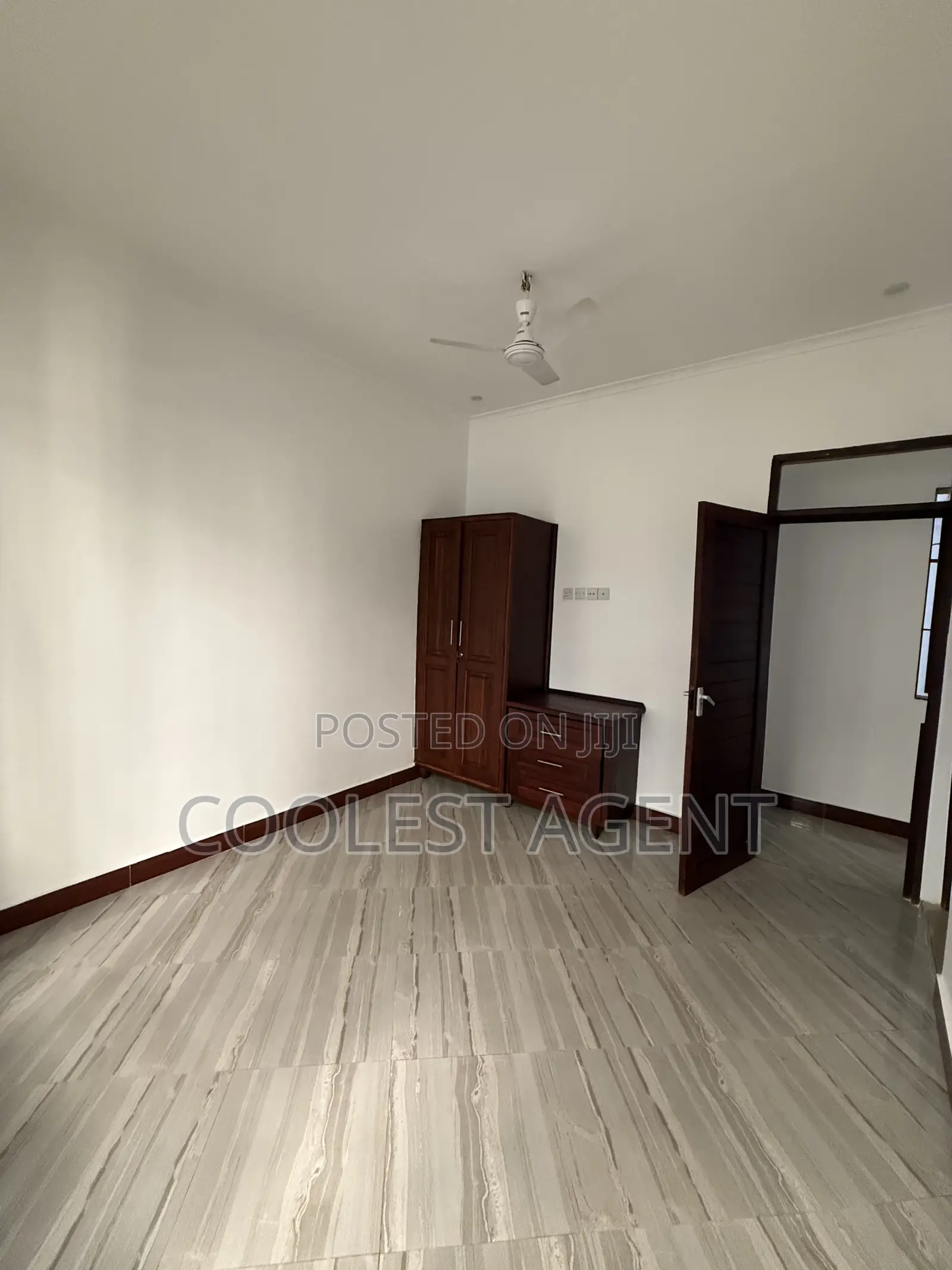 3bdrm Apartment in Coolest Estate, Msasani for rent