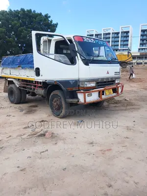 Gari Inauzwa Bei Sawa Na Bule.