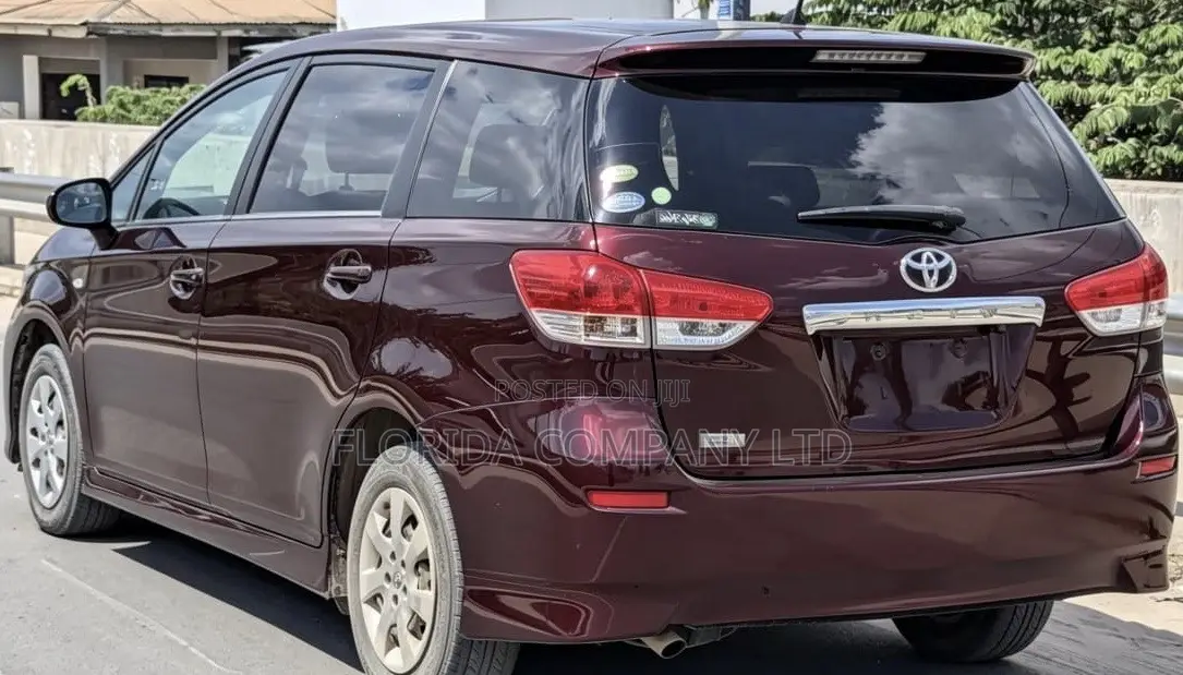 Toyota Wish 2010