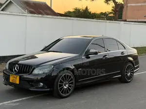 Mercedes-Benz C200 2008 Black