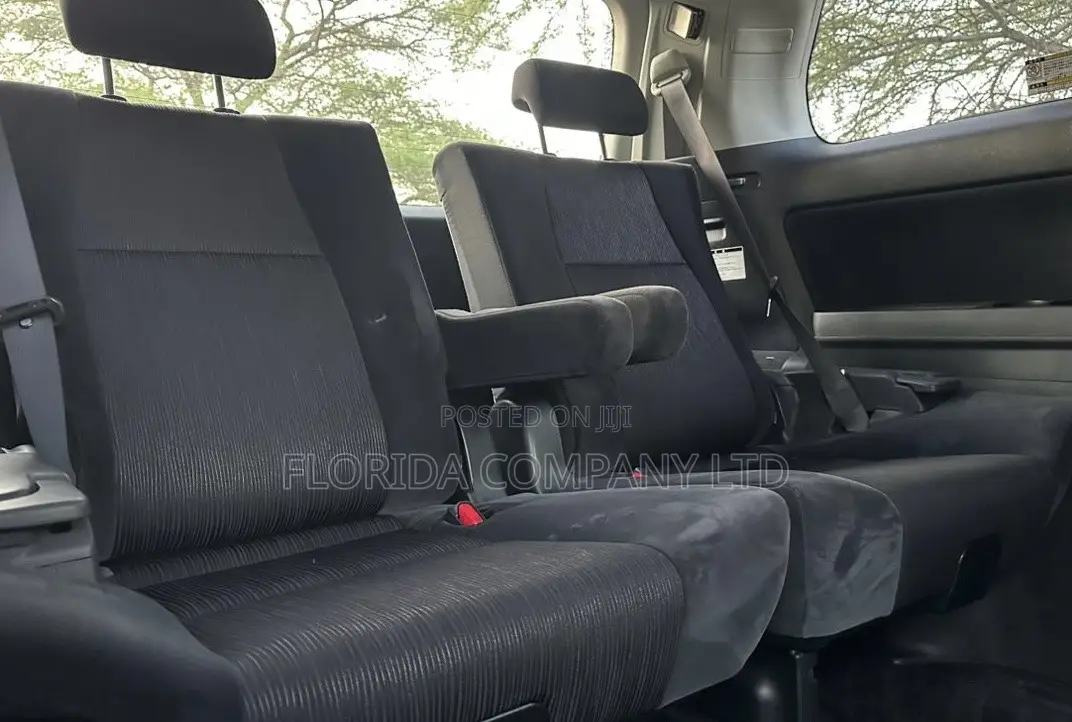 Toyota Vellfire 2009 Black