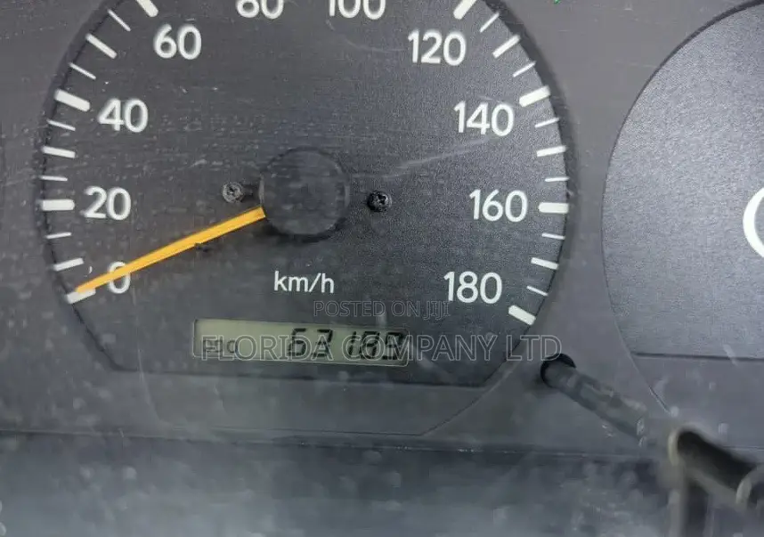 Toyota HiAce 2002