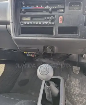 Toyota HiAce 2002