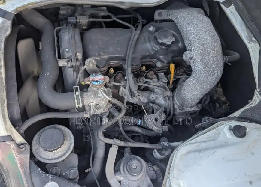 Toyota HiAce 2002