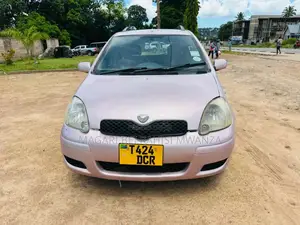 Toyota Vitz 1.0 FWD 3dr 2002 Brown