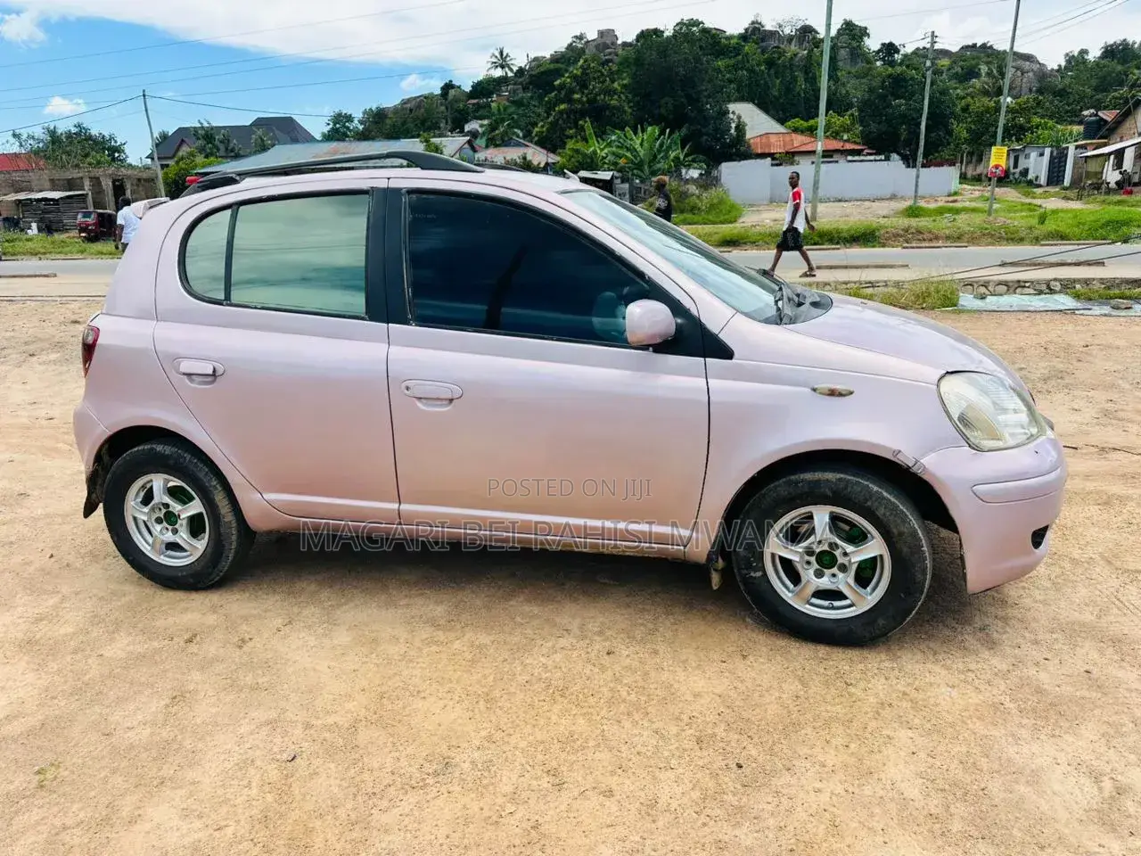 Toyota Vitz 1.0 FWD 3dr 2002 Brown