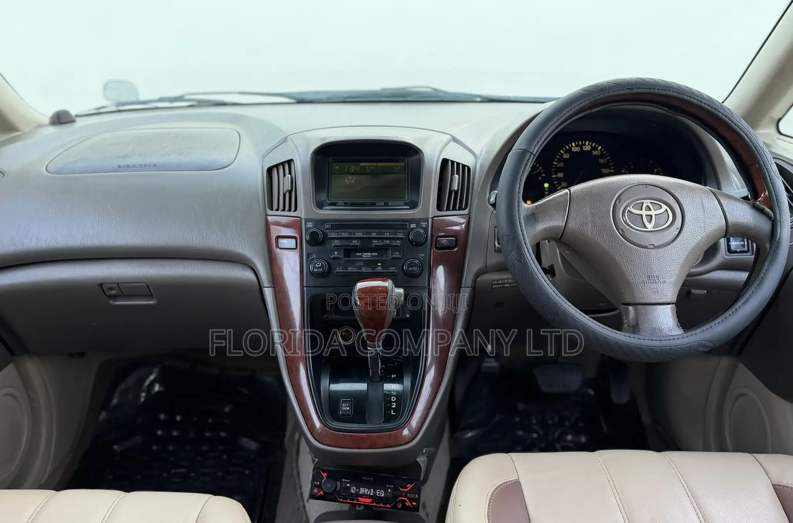 Toyota Harrier 2001