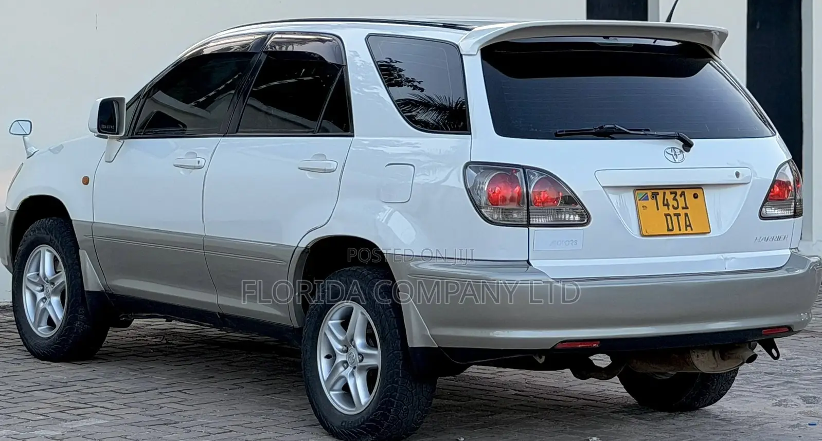 Toyota Harrier 2001