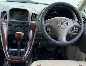 Toyota Harrier 2001