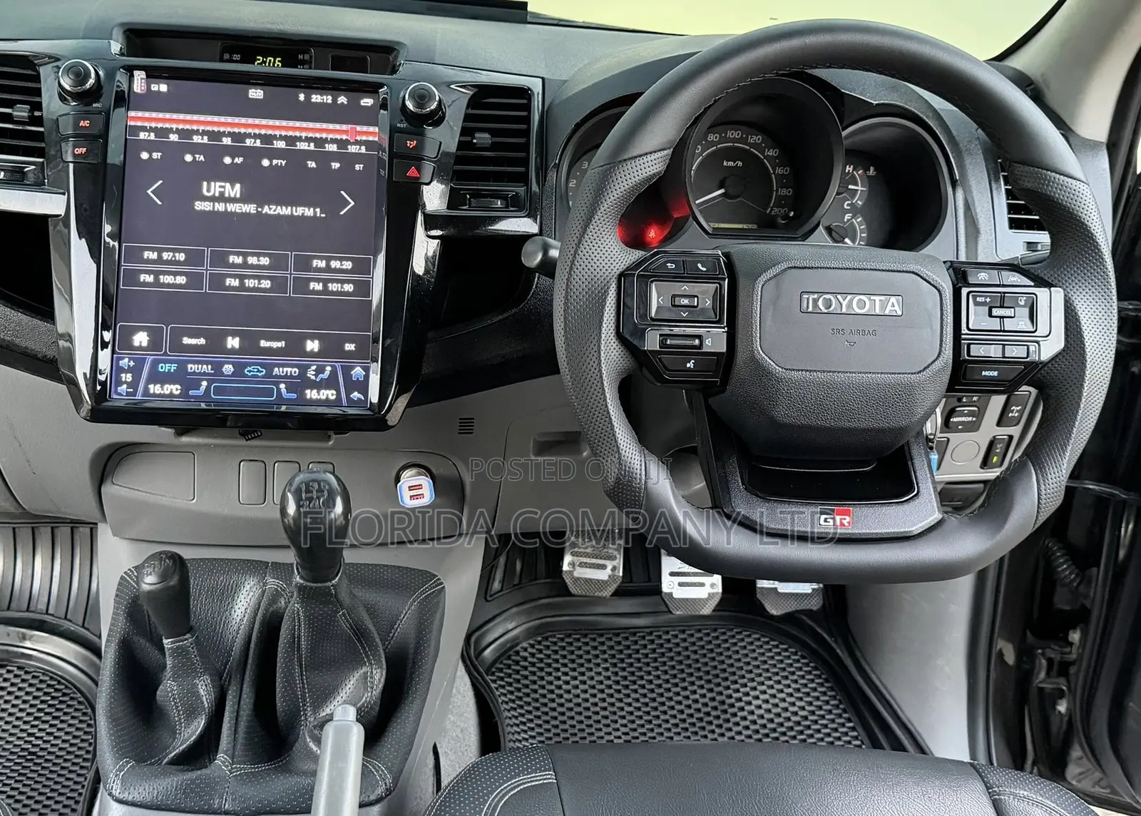 Toyota Hilux 2012