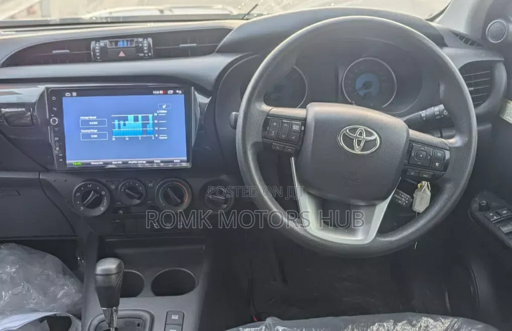 Toyota Hilux 2019 Matt Black
