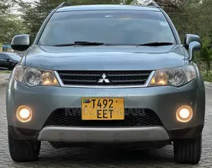 Mitsubishi Outlander 2006 Blue