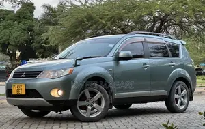 Mitsubishi Outlander 2006 Blue